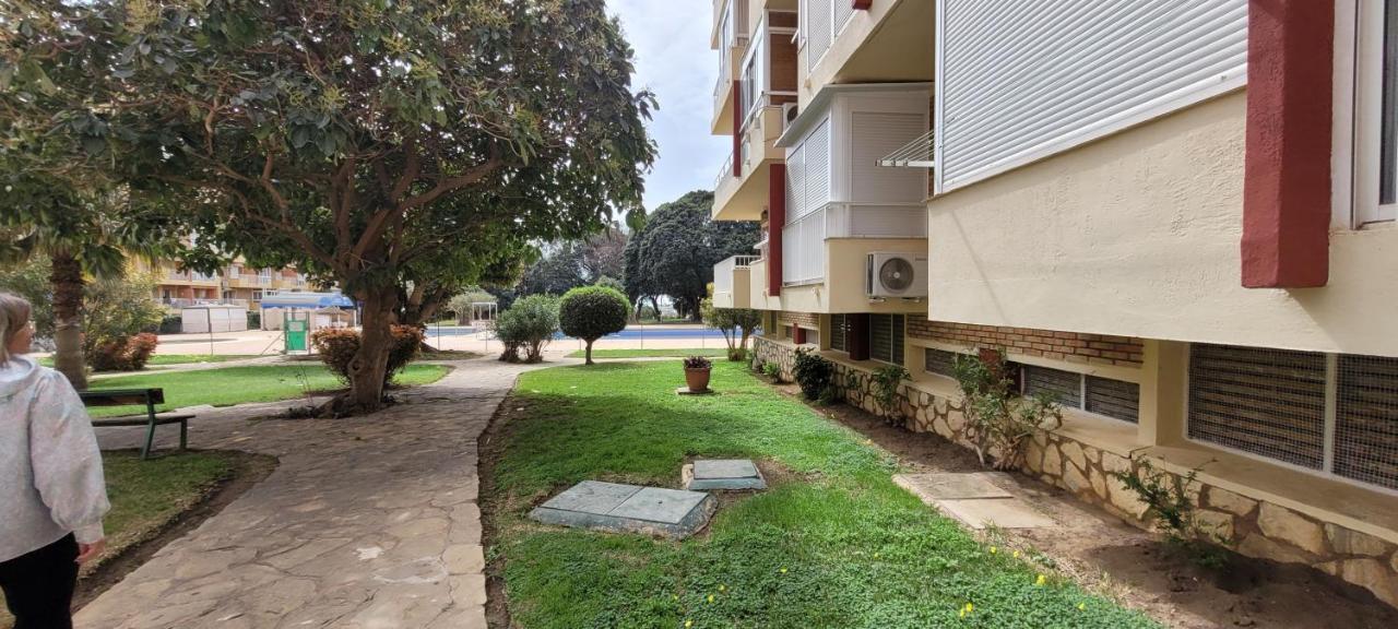 Studio Touristique Iris Apartment Benalmadena Exterior photo