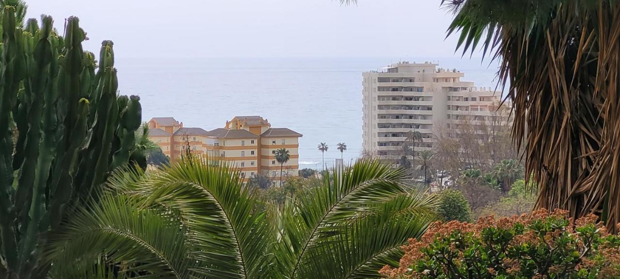 Studio Touristique Iris Apartment Benalmadena Exterior photo